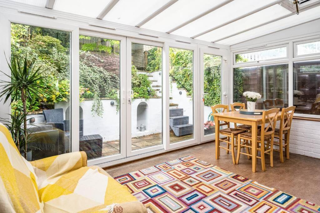 Stunning 4 Bedroom House In Central Bath Exterior photo