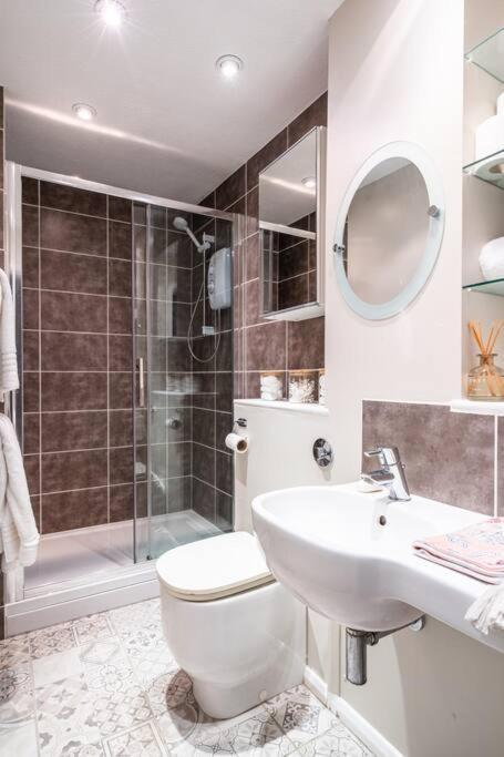 Stunning 4 Bedroom House In Central Bath Exterior photo