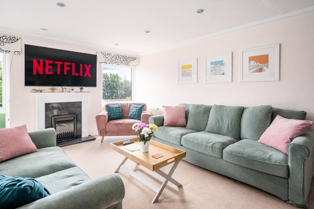 Stunning 4 Bedroom House In Central Bath Exterior photo